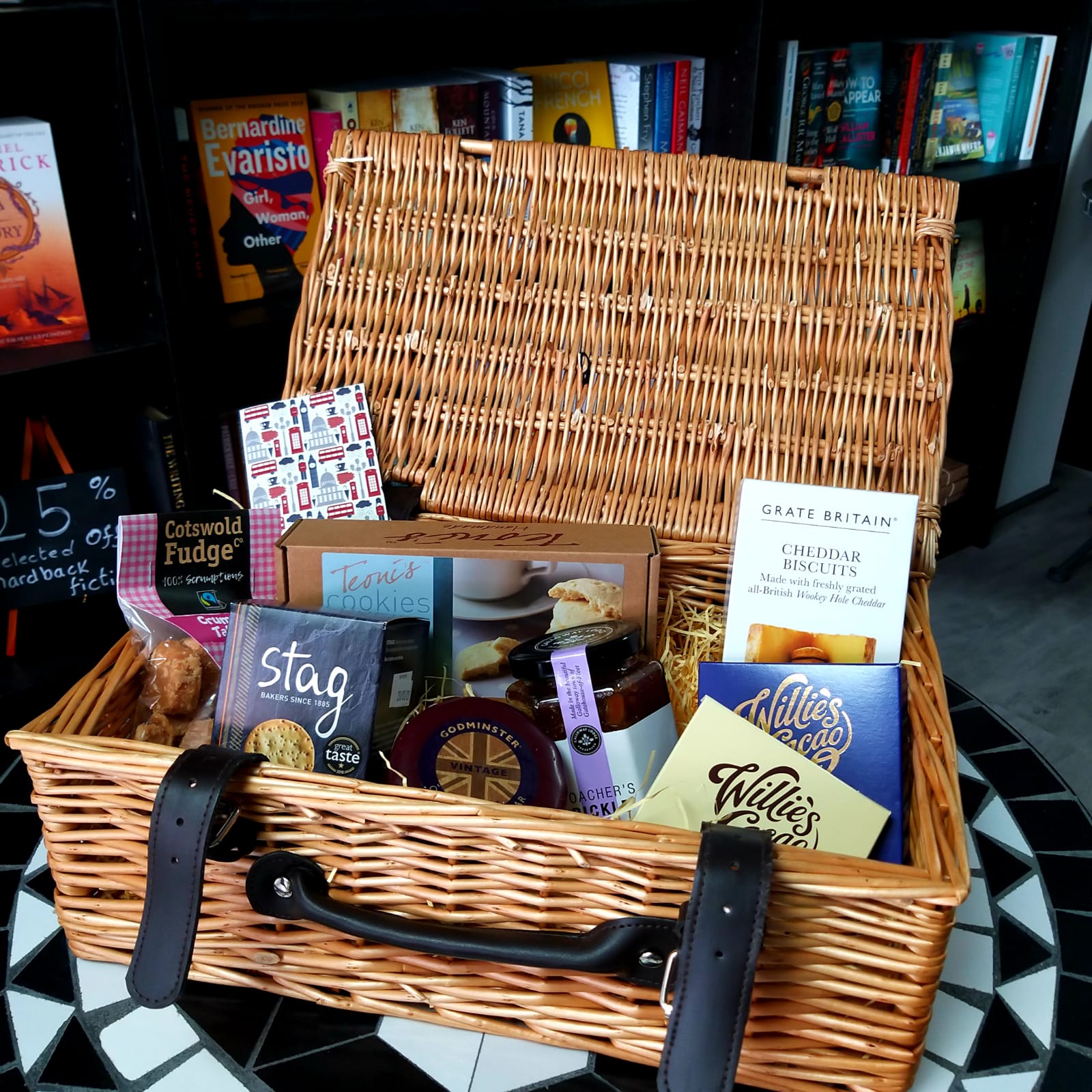 Medina Bookshop Caboodle Hamper